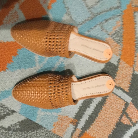 Women’s Adrienne Vittadini Mules - Picture 2 of 9